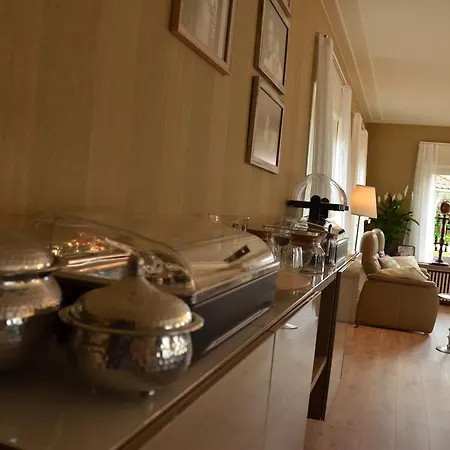 Couette-café Amylia 4*